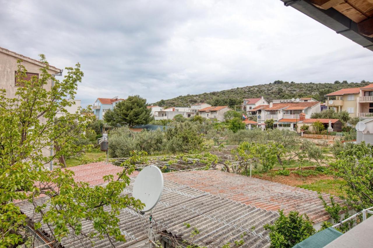 Seaside Holiday House Stupin Celine, Rogoznica - 19871 Bagian luar foto